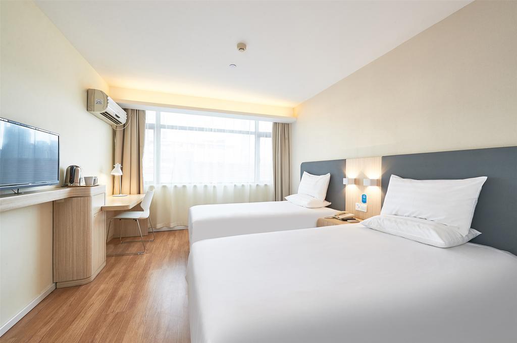 Hanting Hotel Fuzhou Wuyi Square Exterior photo