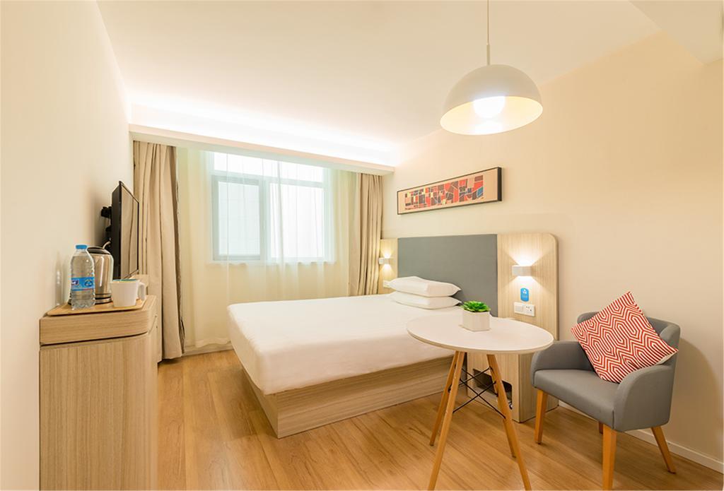 Hanting Hotel Fuzhou Wuyi Square Exterior photo
