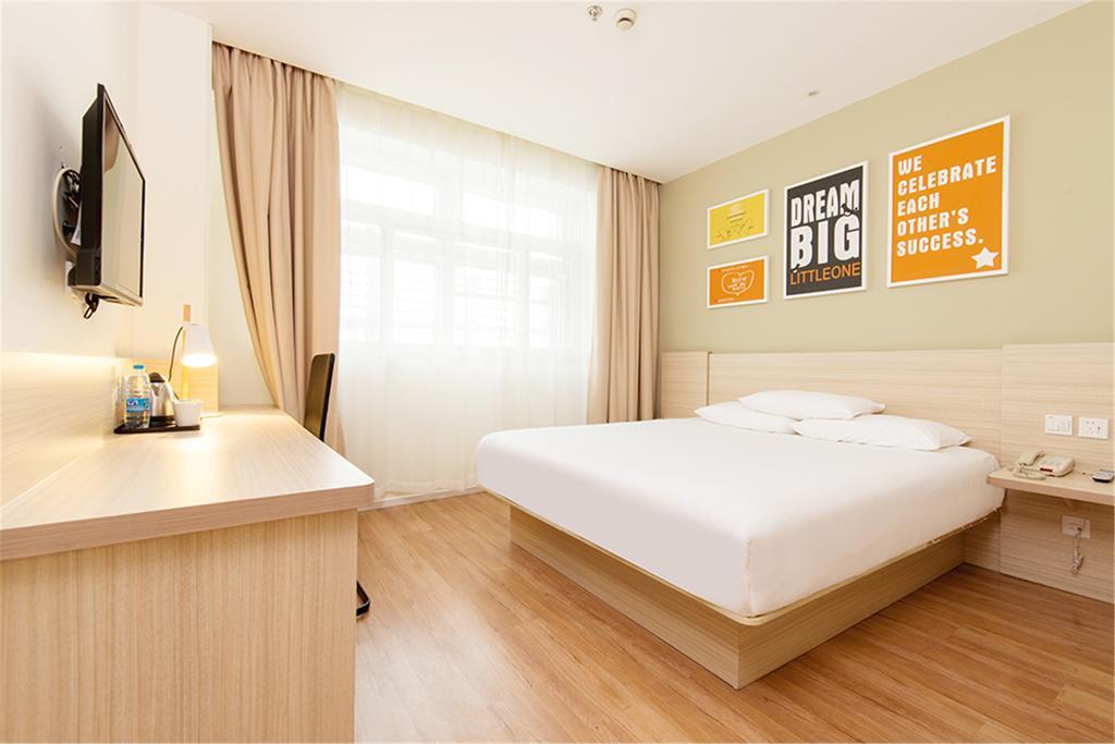 Hanting Hotel Fuzhou Wuyi Square Exterior photo